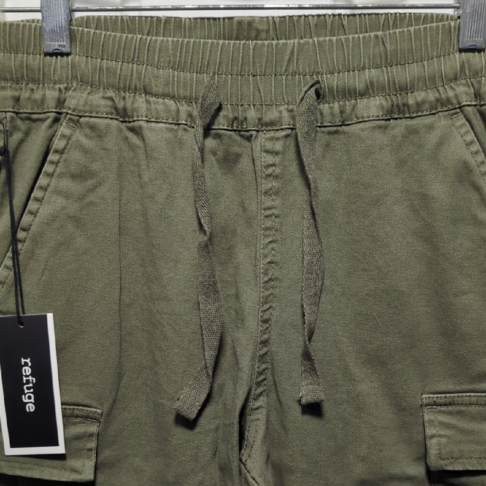 Refuge Olive Cargo Pants - Picture 5 of 13